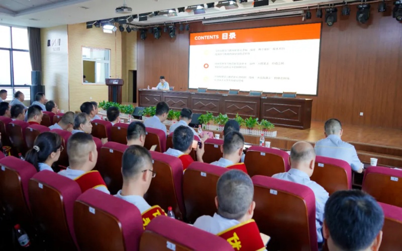 251756104469116008.jpg 學(xué)習(xí).jpg